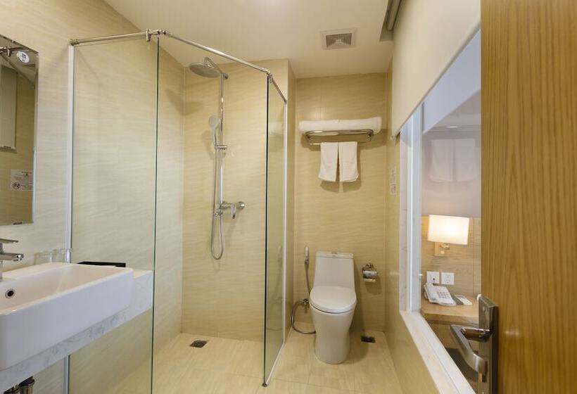 اتاق اجرایی, Ale Nha Trang