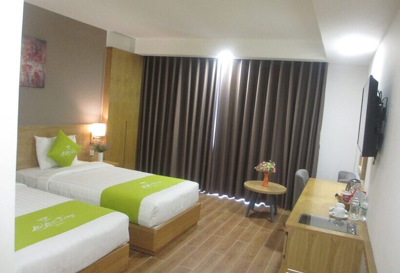 اتاق اجرایی, Ale Nha Trang