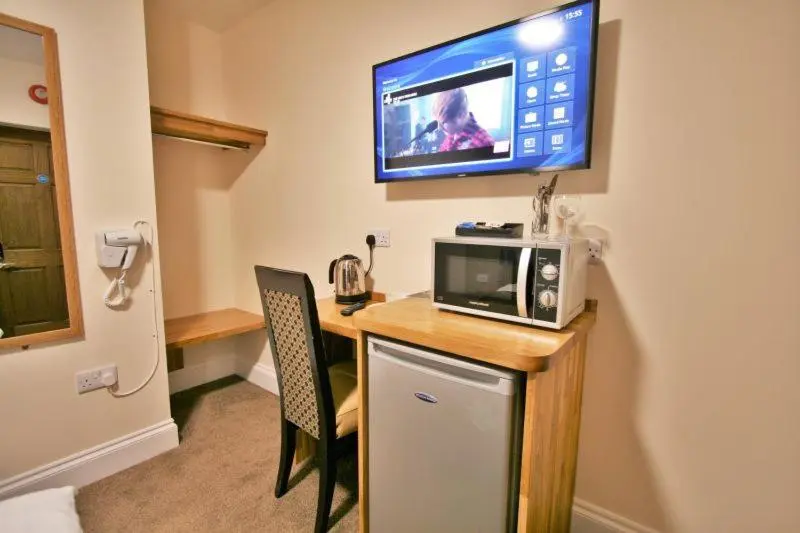 Standard Yhden Hengen Huone, Central Studios Gloucester Place By Roomsbooked