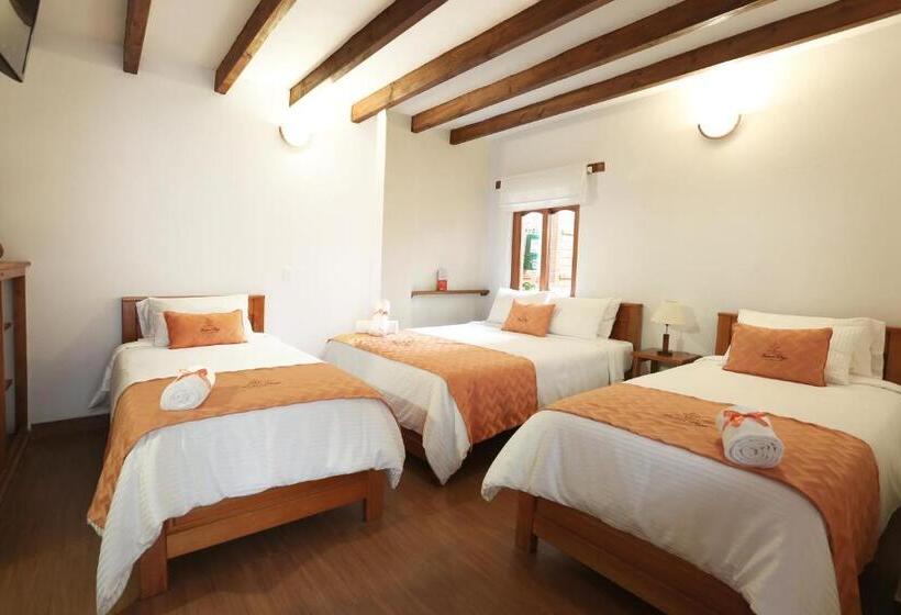 패밀리 룸, Fontana Plaza