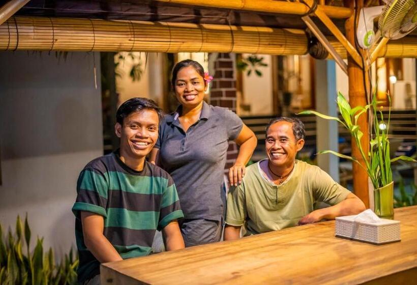 バルコニー付きデラックスルーム, The Nest Canggu