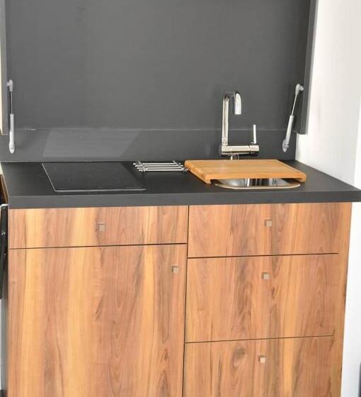 سوییت, La Tour Gregoire