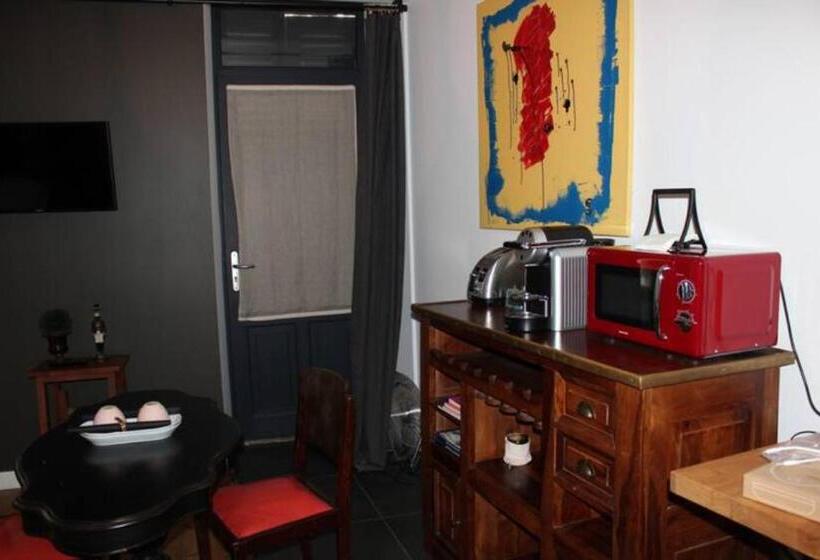 اتاق استاندارد, La Tour Gregoire