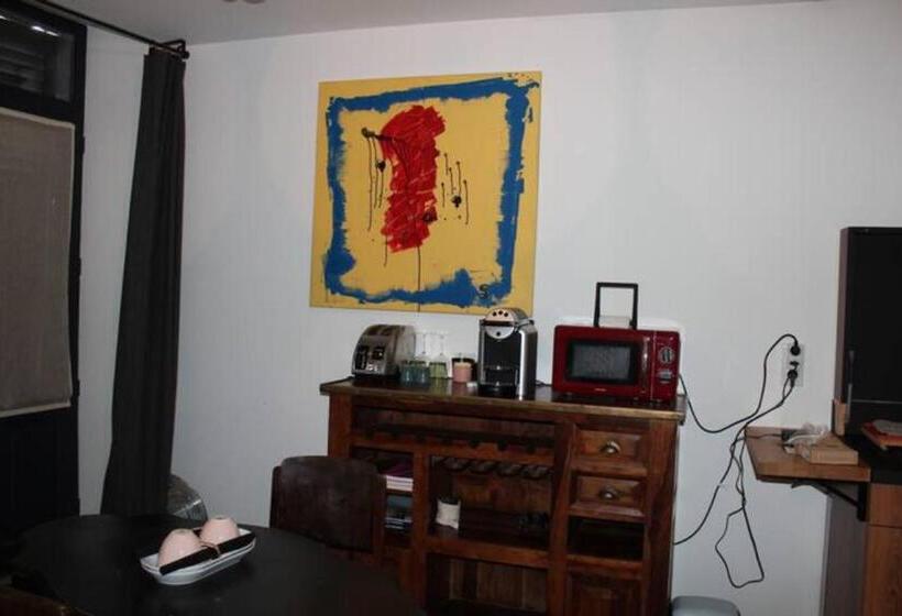 اتاق استاندارد, La Tour Gregoire