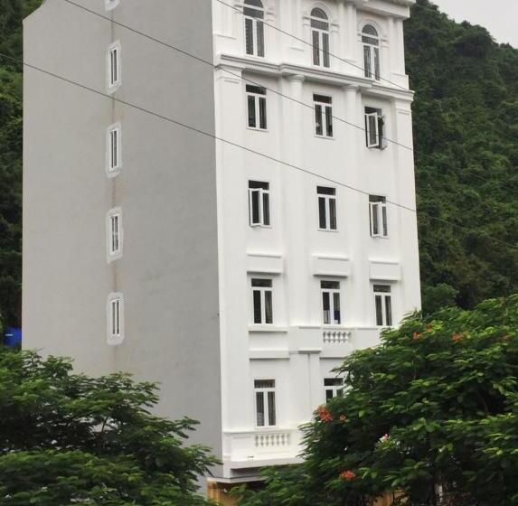 اتاق استاندارد با چشمانداز, Cat Ba Green