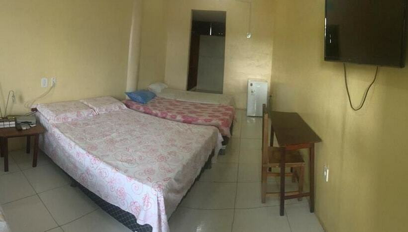 غرفة قياسية فردية, Center