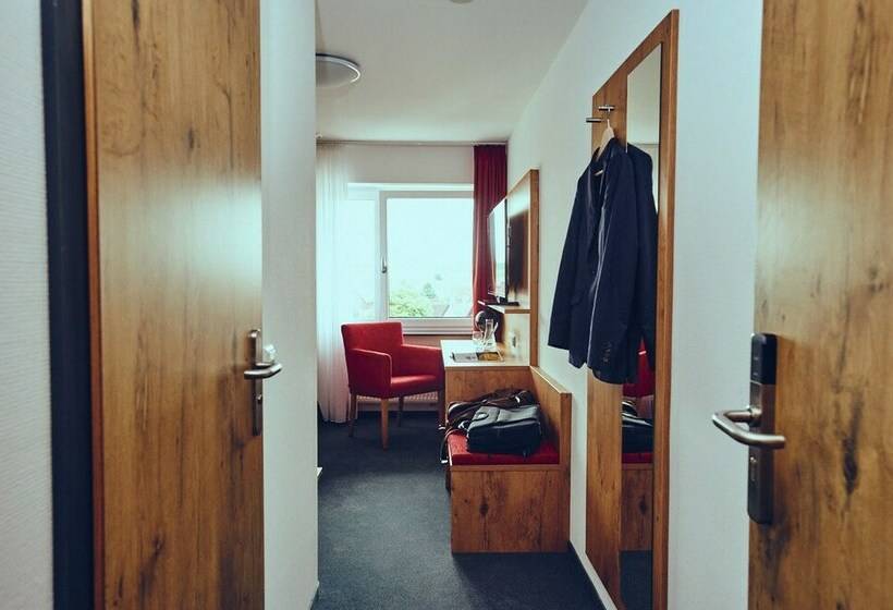 Номер Стандарт, Die Burg