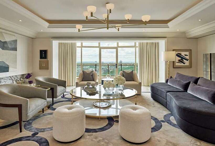 سوئیت با تخت بزرگ, Hilton Astana