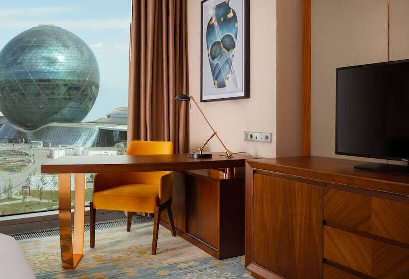 اتاق لوکس با چشمانداز, Hilton Astana
