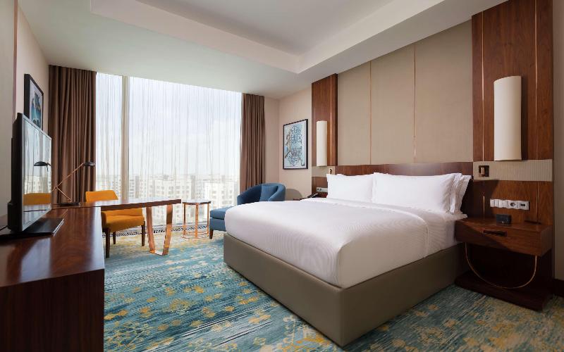 اتاق استاندارد با تخت بزرگ, Hilton Astana