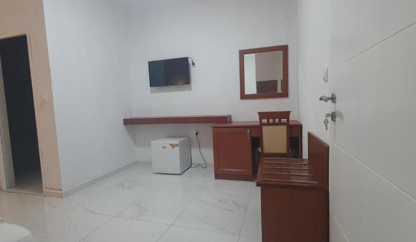 اتاق استاندارد با بالکن, Rosa Negra