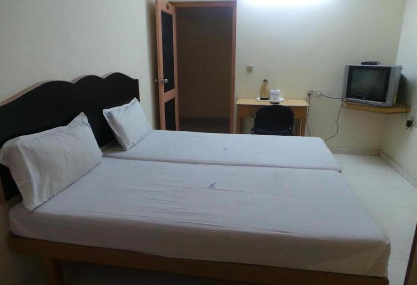 Номер Deluxe, Span