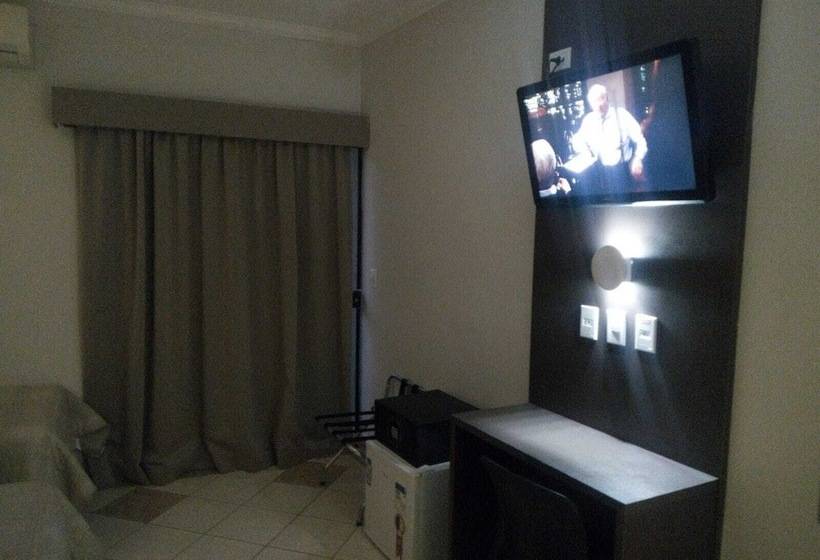 Quarto superior, Universitario