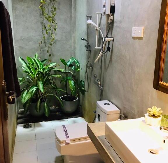 Четырехместный Номер Deluxe, Kingcity Resort