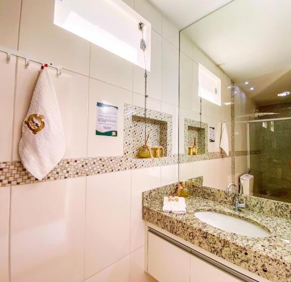 Семейный Номер, Boutique Coração Aberto