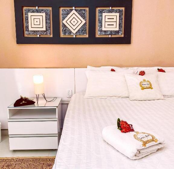 Семейный Номер, Boutique Coração Aberto