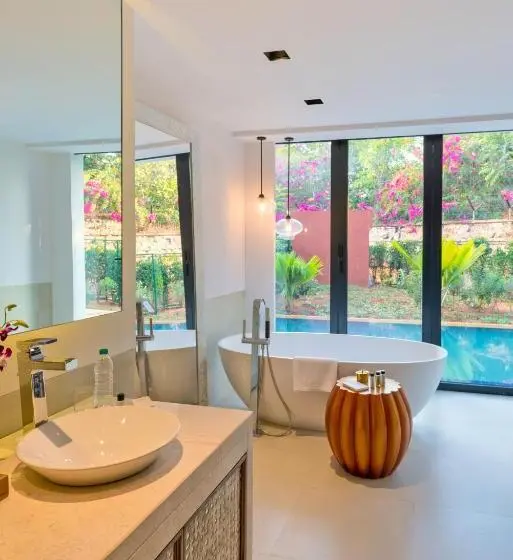 Deluxe-villa 1 Makuuhuone, Azaya Beach Resort Goa