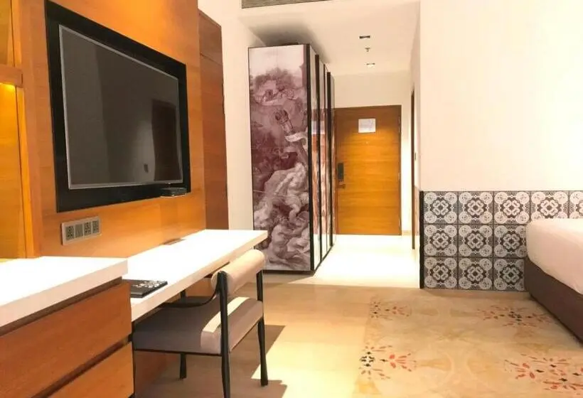 Deluxe-huone Sisäpuolella, Azaya Beach Resort Goa