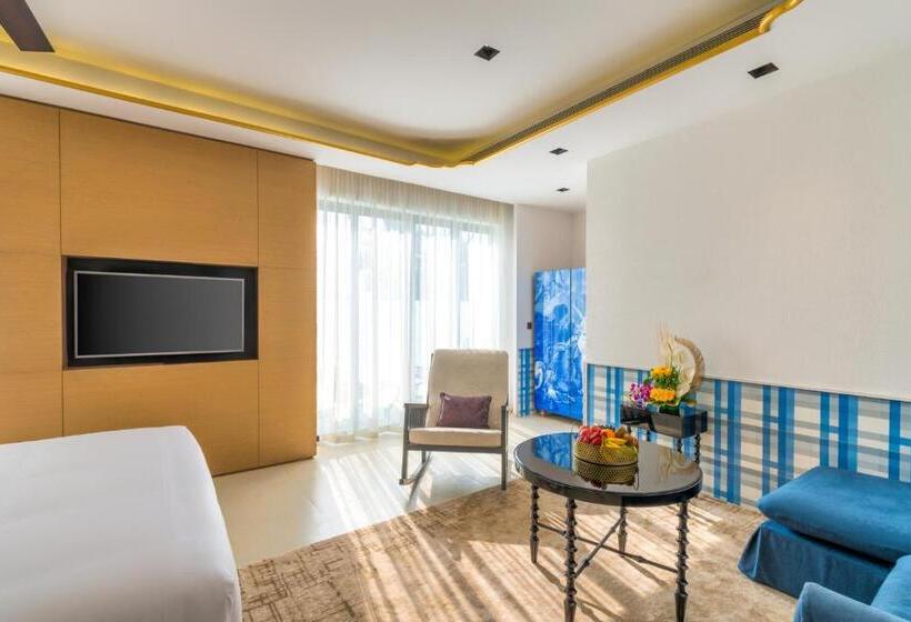 带阳台精选间, Azaya Beach Resort Goa