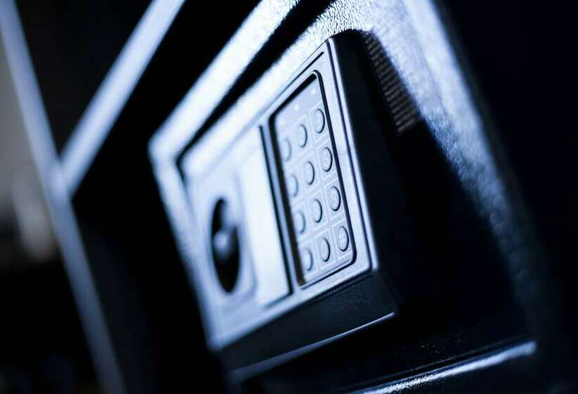 חדר דלוקס לשלושה, The Duke Rooms London