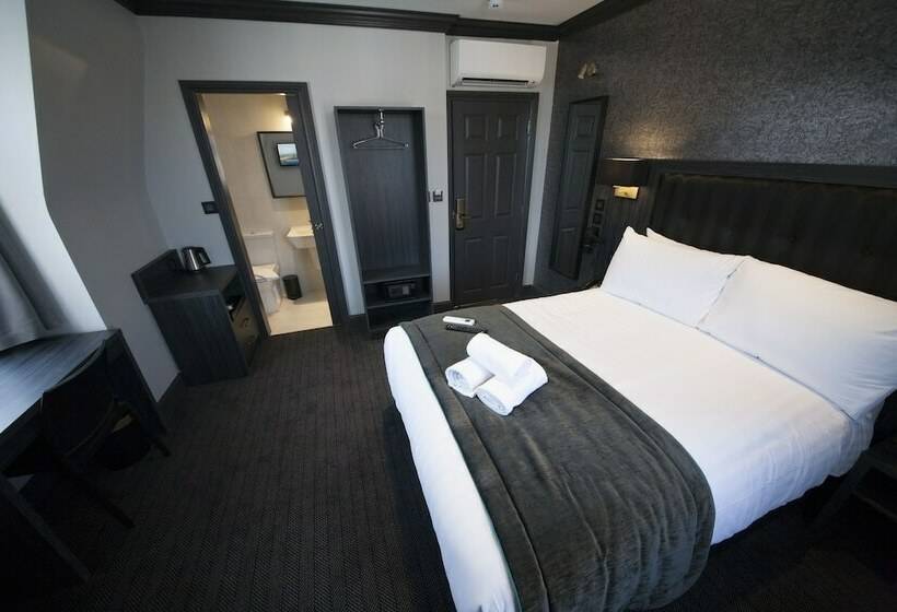 חדר דלוקס לשלושה, The Duke Rooms London