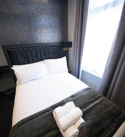 חדר דלוקס, The Duke Rooms London