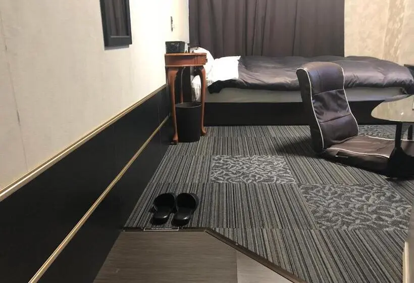 バスルーム共有のシングルスタンダード, Business Stay