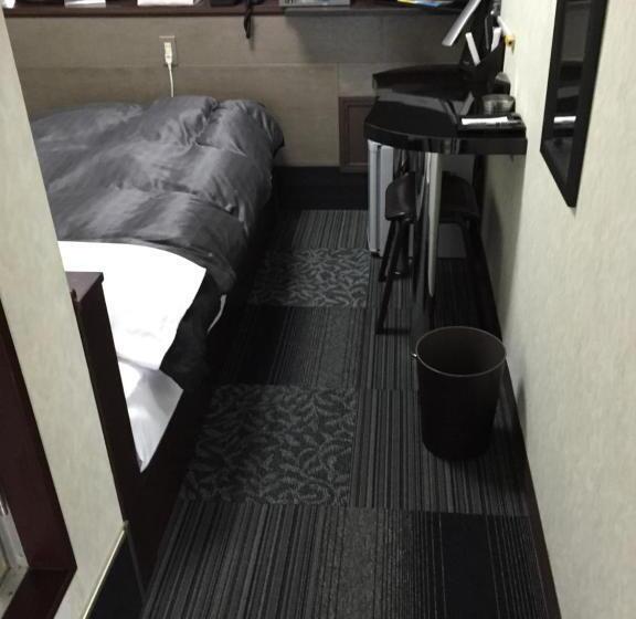 基本单人间共用浴室, Business Stay