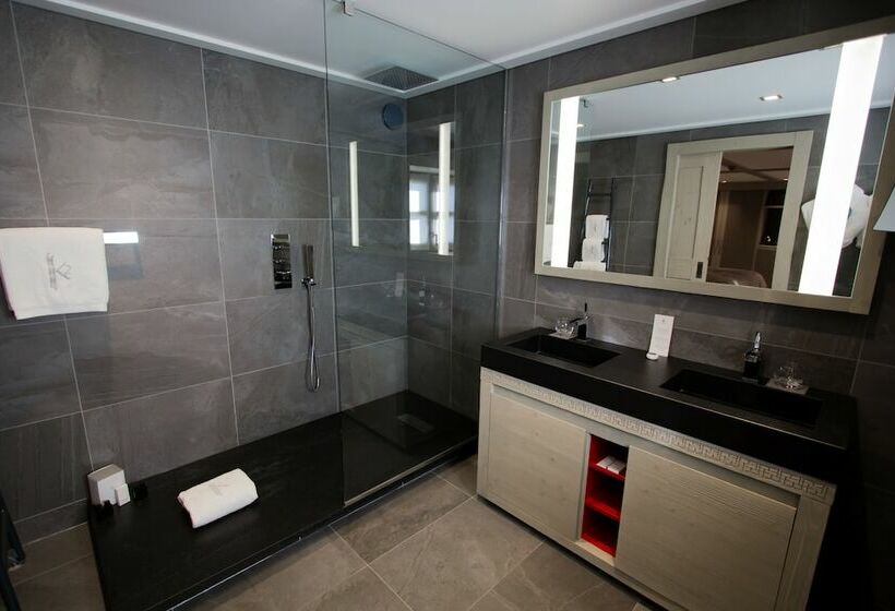 Номер Комфорт, Le K2 Djola