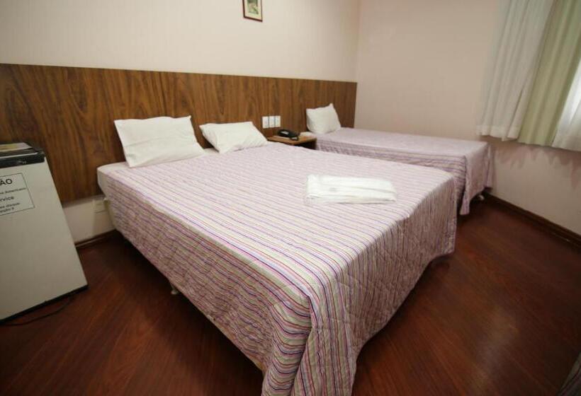 スタンダードトリプルルーム, Presidente Ipatinga