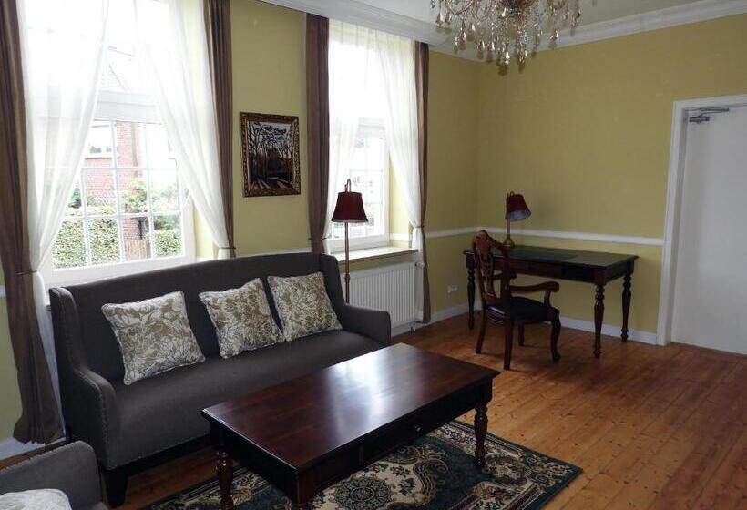 جناح, Villa Schneverdingen