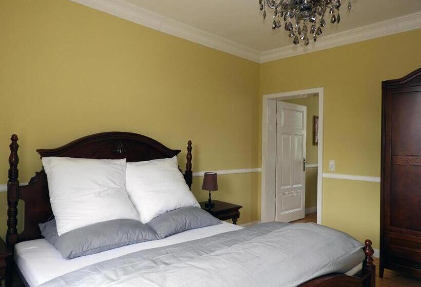 جناح, Villa Schneverdingen