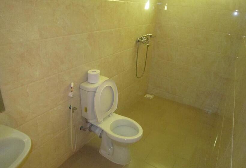 غرفة ديلوكس, New Fq Motel