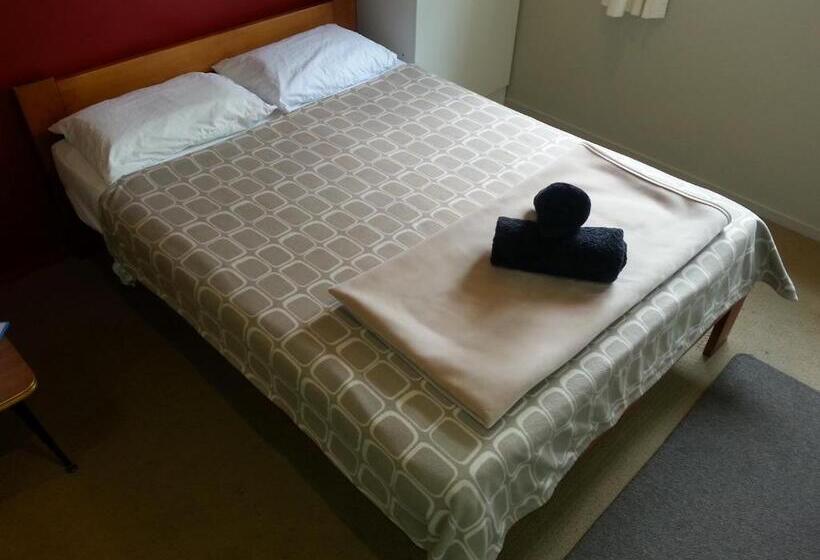 חדר סטנדרט חדר אמבטיה משותף, Riverstone Lodge