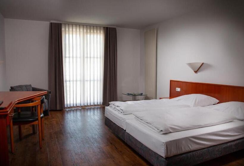 Номер Стандарт, Altstadthotel Brauereigasthof Winkler