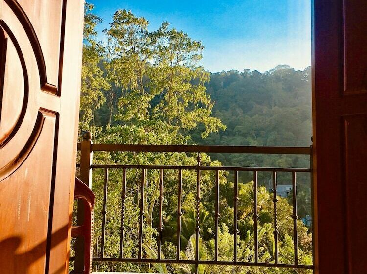 חדר סטנדרט מיטה זוגית, Slightly Chilled Forest Villa