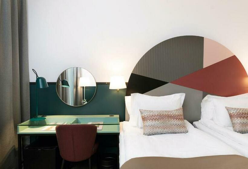 スタンダードルーム, Elite Hotel Carolina Tower