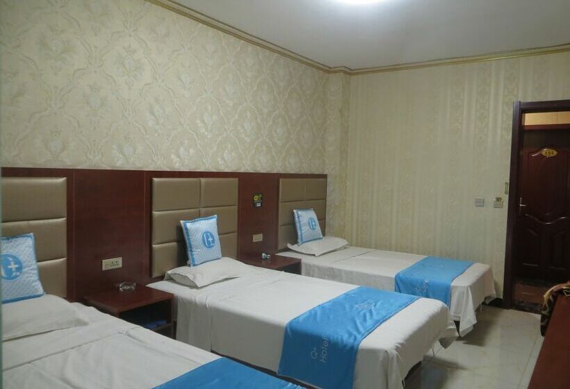 חדר דלוקס לשלושה, Shengjie Inn