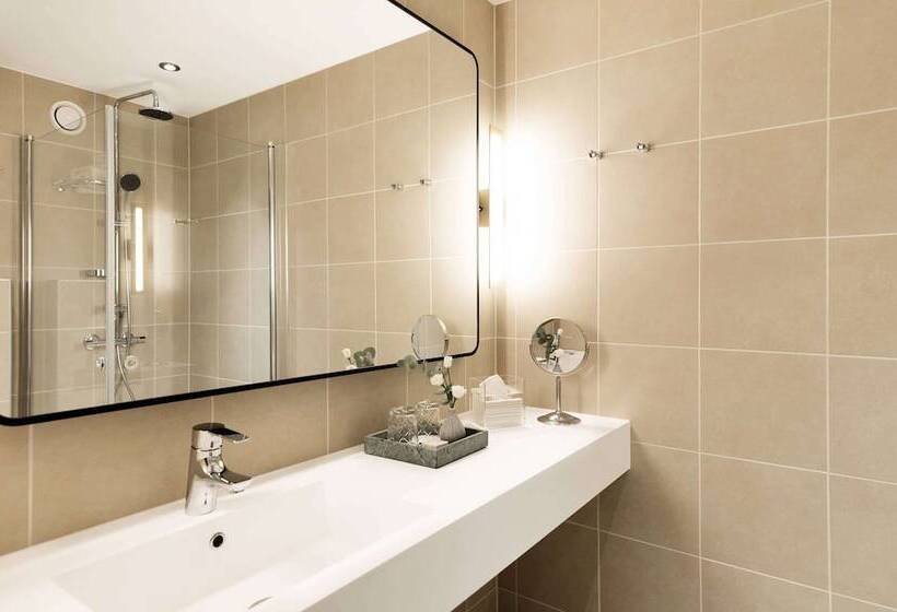 اتاق استاندارد, Elite Hotel Carolina Tower