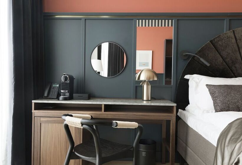 デラックスルーム, Elite Hotel Carolina Tower