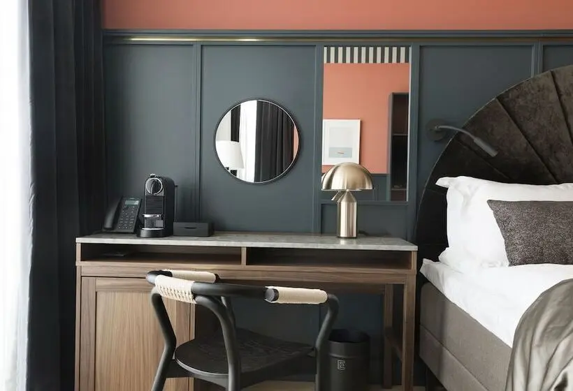 デラックスルーム, Elite Hotel Carolina Tower