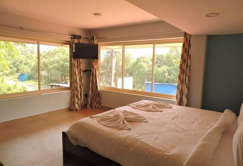 Perhehuone, Kay S Riverview Resort