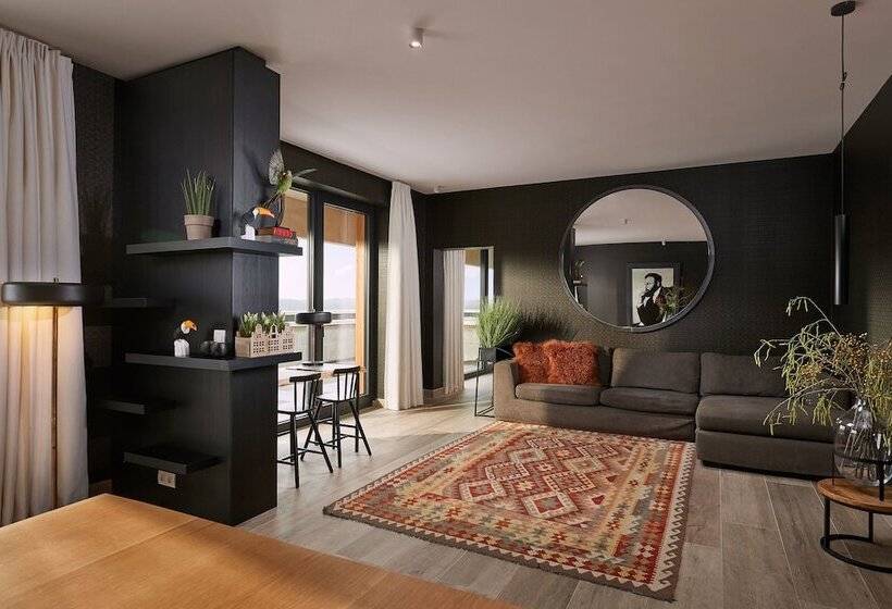 جناح رئاسى, Van Der Valk  Luxembourgarlon