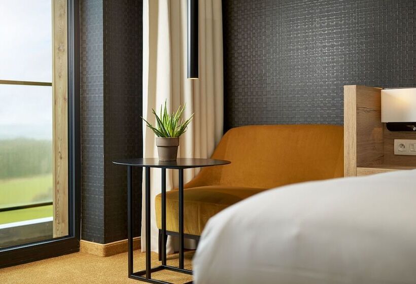 غرفة سوبيريور ثلاثية, Van Der Valk  Luxembourgarlon