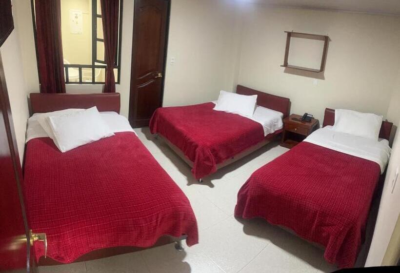 带2个双人床的标准工作室, Vigua