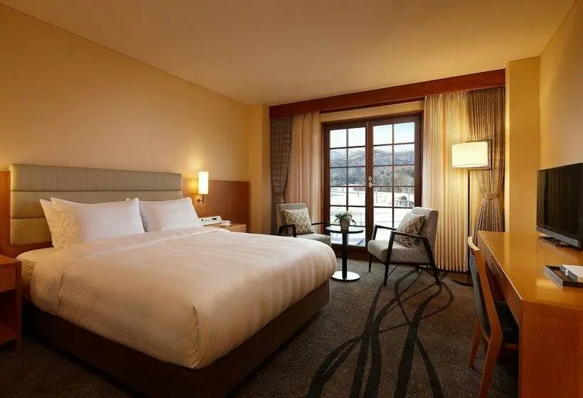 スーペリアールーム, Lotte Arai Resort