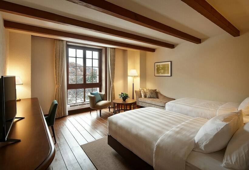 غرفة ديلوكس, Lotte Arai Resort