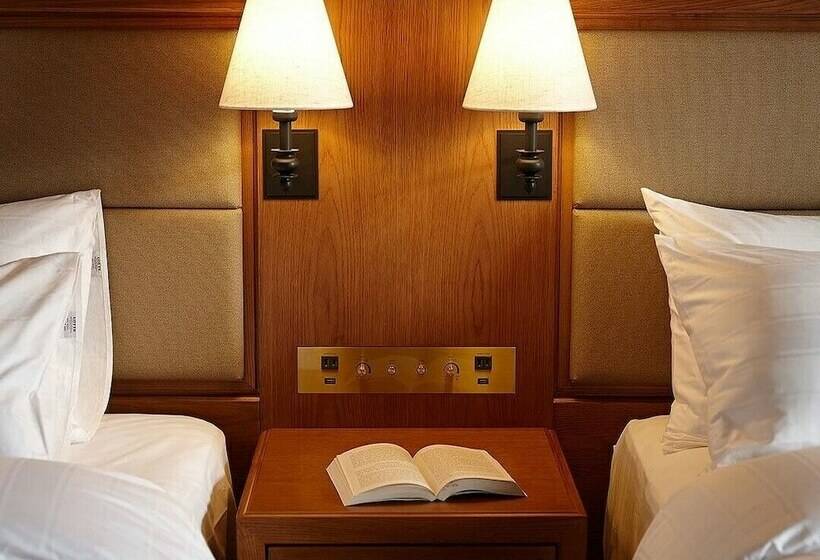 غرفة ديلوكس, Lotte Arai Resort