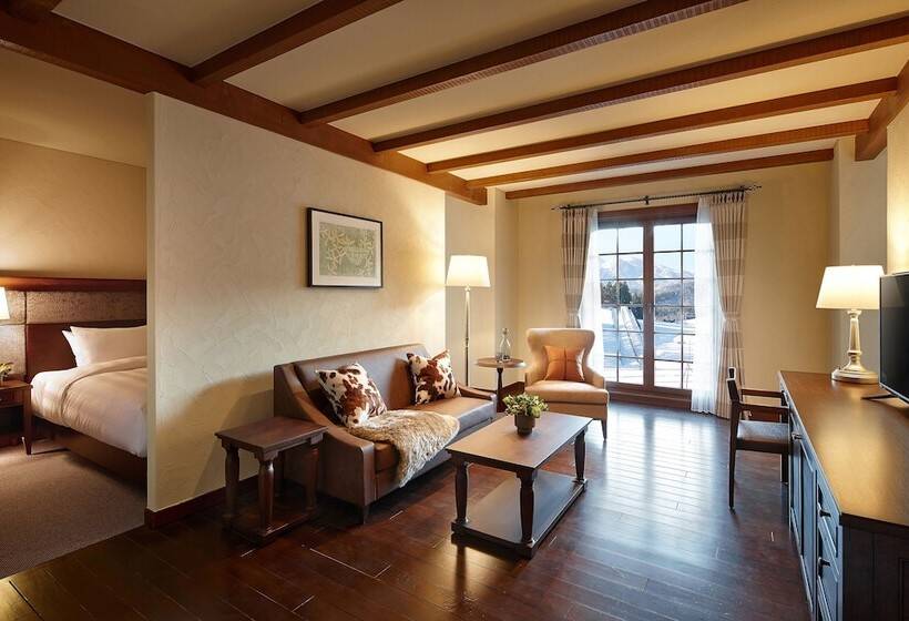 غرفة ديلوكس رباعية, Lotte Arai Resort