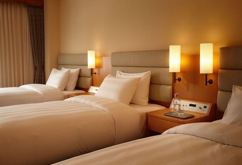 Трехместный Номер Superior, Lotte Arai Resort